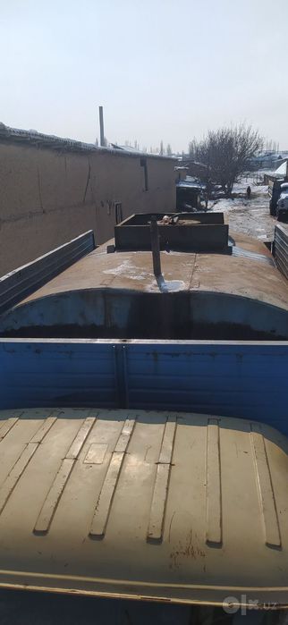 Gaz 53 bortli sotiladi 6 baloni yangi xujatlari joyida bochkasi bor