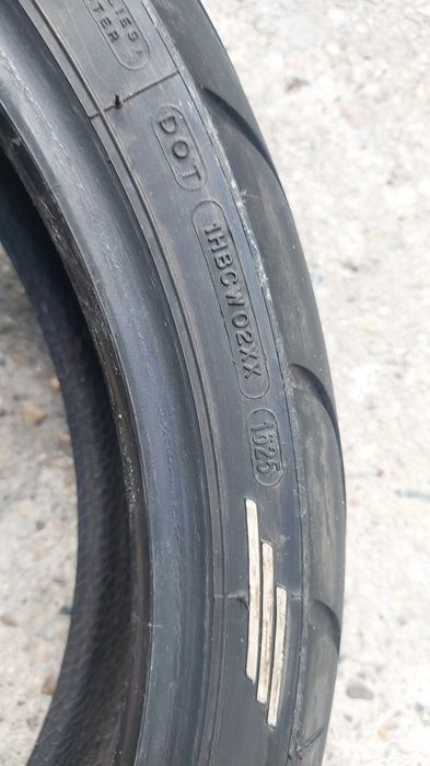 Set 190 50 17 . 120 70 17 dot 2025 Michelin pilot power 2ct