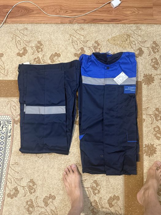 Продам спец одежду