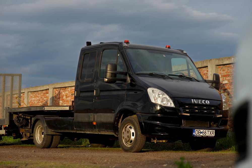 MINITIR Iveco 12T Ansamblu Transport Utilaje