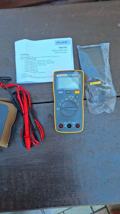Multimetru Fluke cat 3