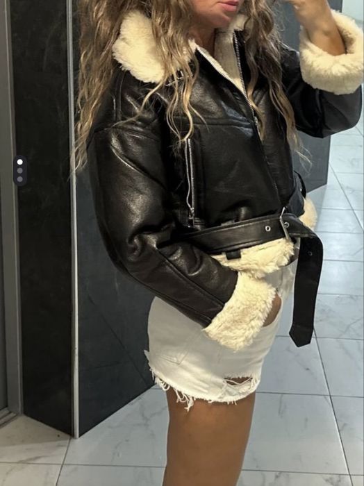 Продам женскую теплую дубленку