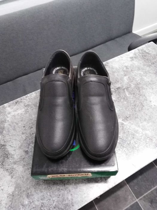 Ортопедични обувки от естествена кожа