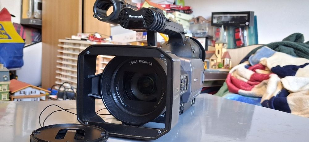 Camera video Panasonic AG-DVX100B
