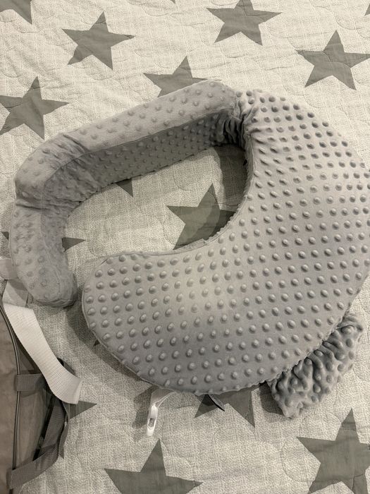 Подушка для кормления Ergobaby