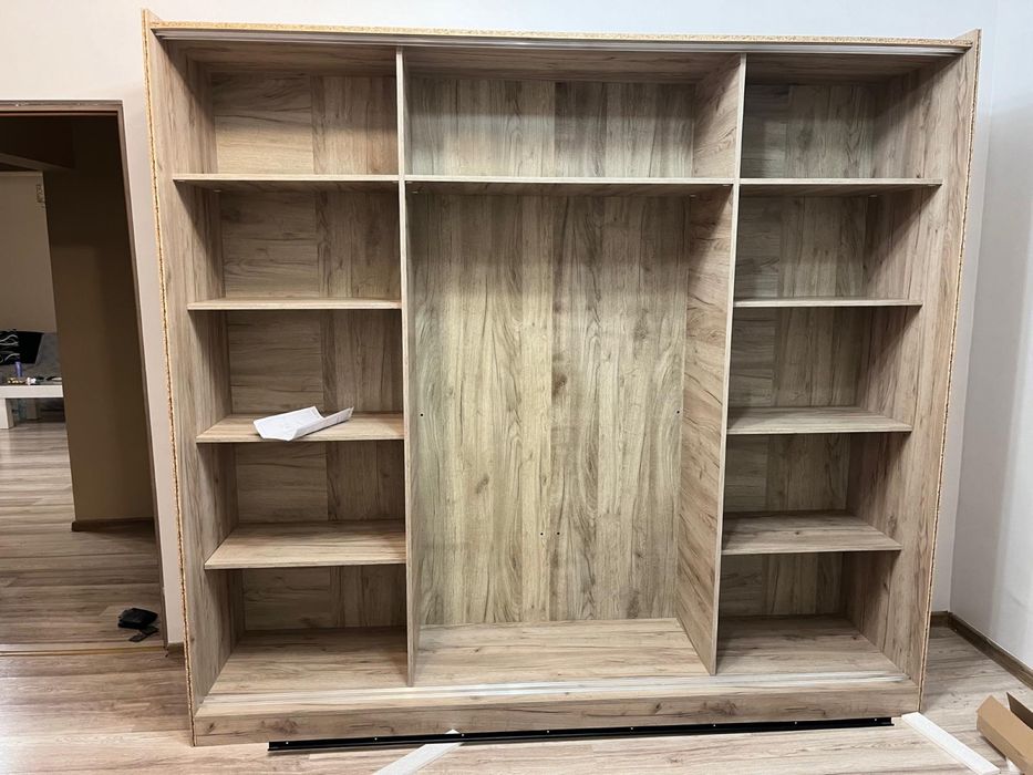 Montez mobila /Bucatarii/ Efectuez instalatii electrice