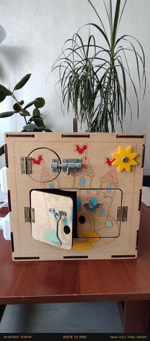 Развивающий кубик