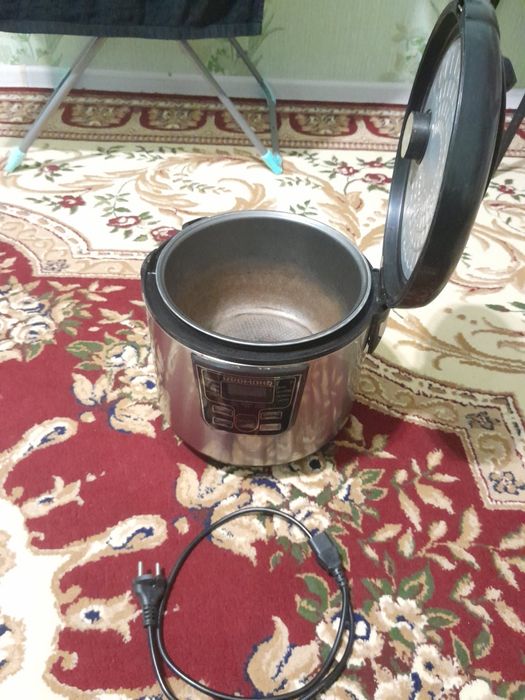 Продаю мультиварку