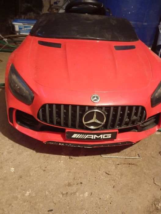 Mașinuța electrică copii