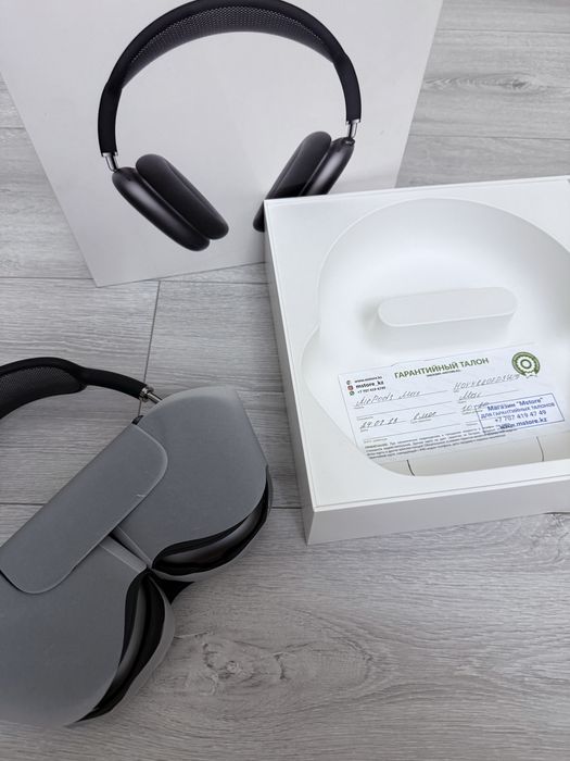 AirPods Max черные