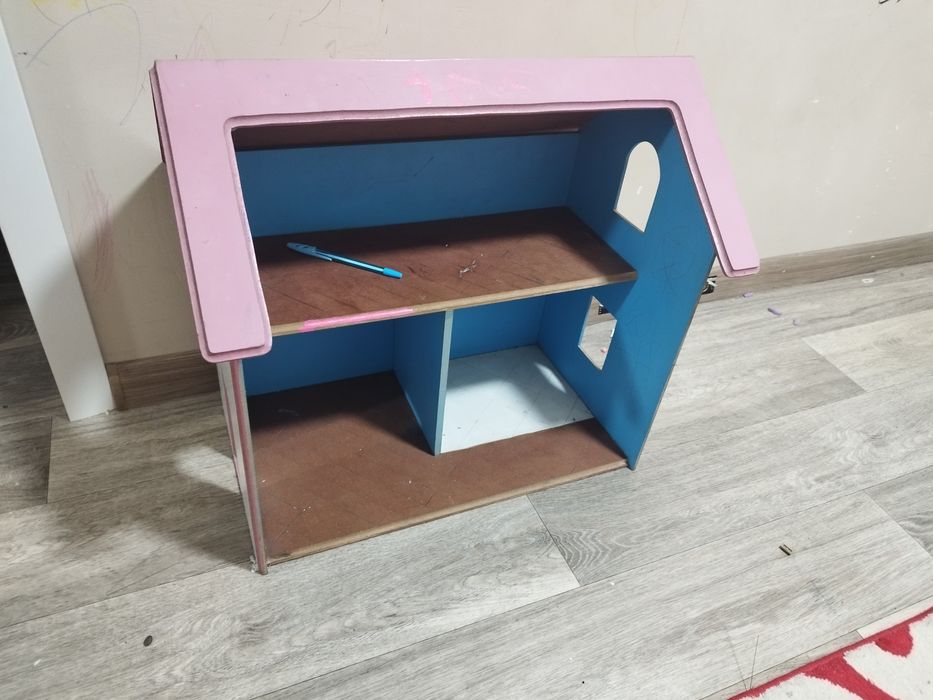 Продам домик для кукол