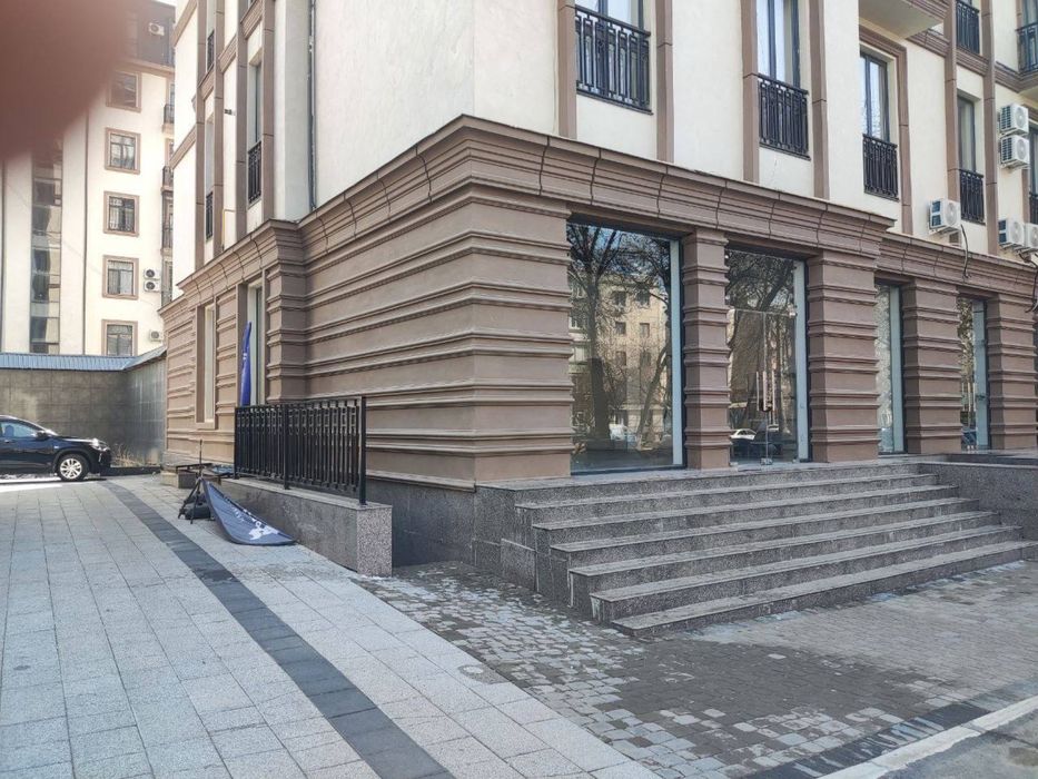 Продаётся нежилое помещение