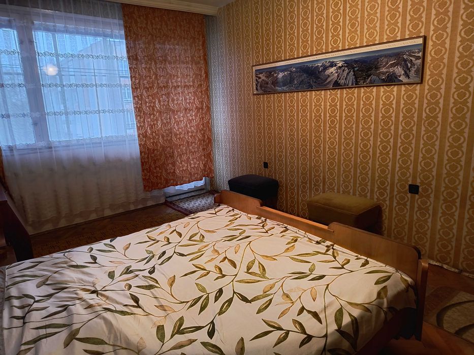 Дава се под наем Тристаен апартамент в Дупница - 85 кв.м за 229.5 € - Снимка #5