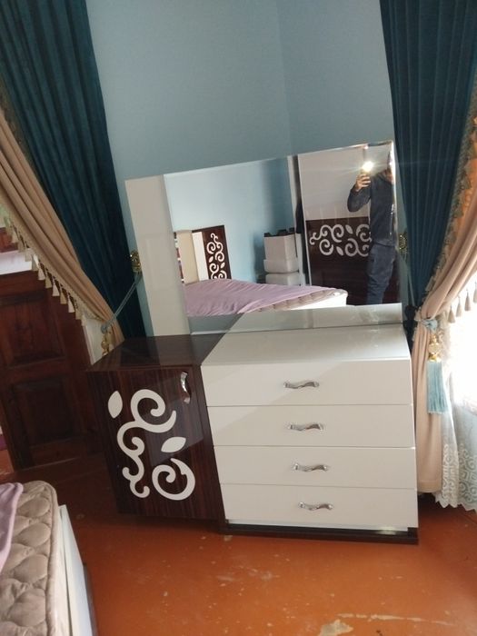 Мебель спальный гарнитур