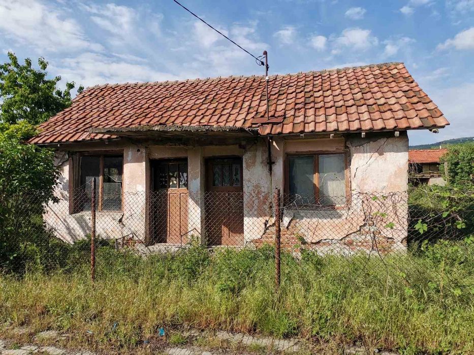 Продава се Къща в с. Усойка, Област Кюстендил - 45 кв.м за 522 €/кв.м - Снимка #1