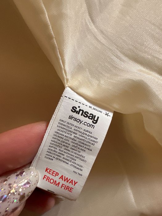 Курточка косуха для девочки 140-146 размер на 7-9 лет