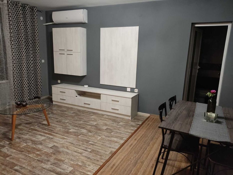 Дава се под наем Едностаен апартамент в Петрич - 60 кв.м за 388.62 € - Снимка #10