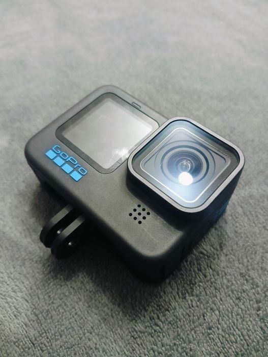 .GoPro 11 black.