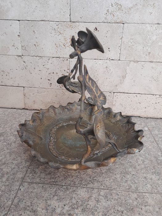 Fructiera  veche din alamă , transport gratuit