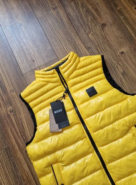 Страхотна мъжка грейка елек HB размер S M L