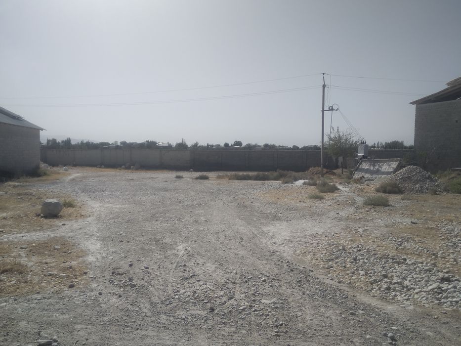 Ишлаб чикариш учун нотурар жой сотилади