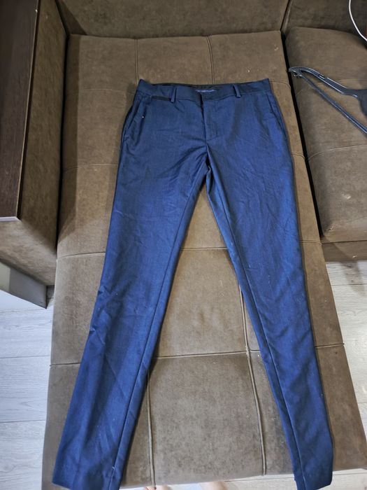 Продам мужской костюм!