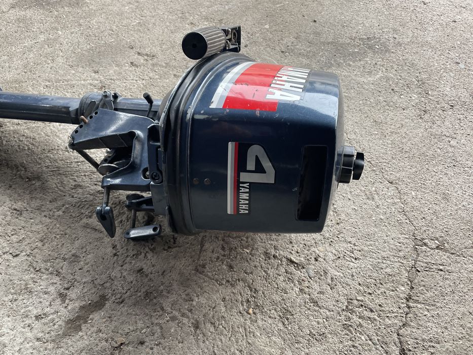 Извънбордов двигател Yamaha 4hp