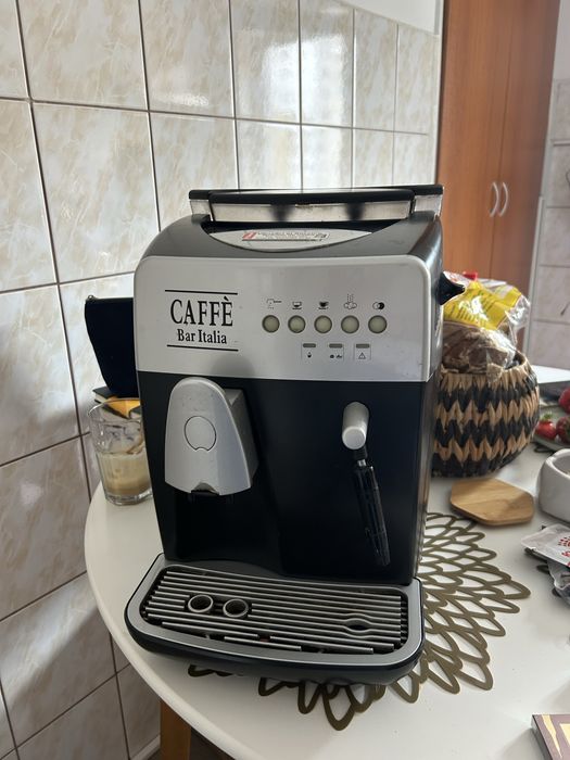 aparat de cafea de la caffe bar italia
