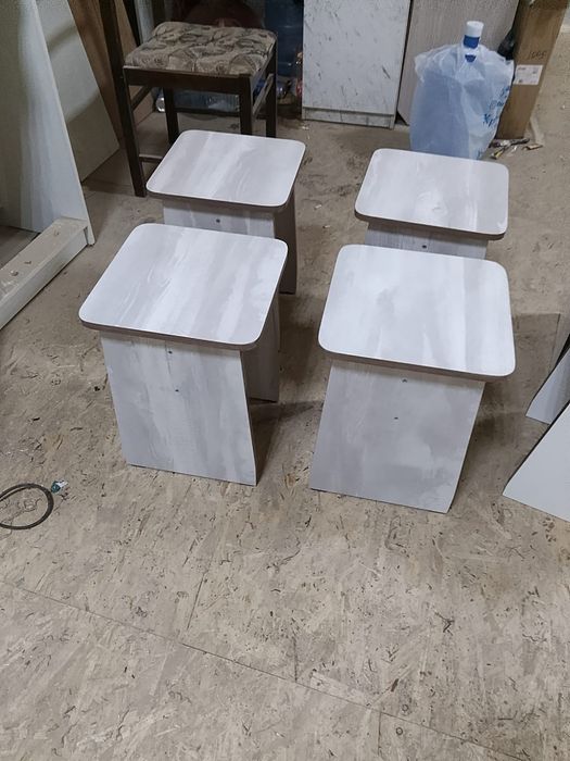 Продам табуретки. Новые.