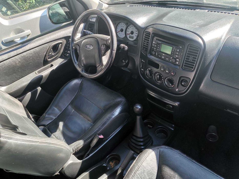 Ford Maverick 2.0i / Форд Маверик 2003 година на части