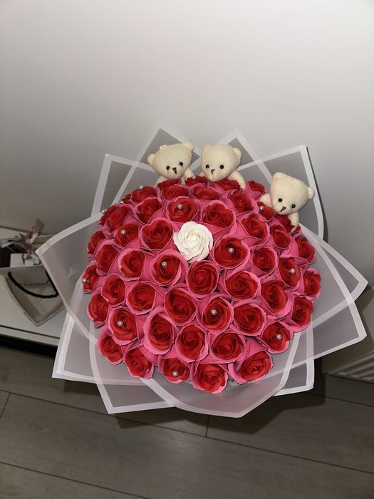 Buchete trandafiri sapun brasov