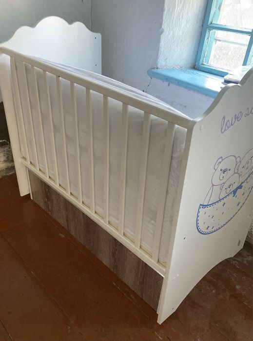 Кроватка детская