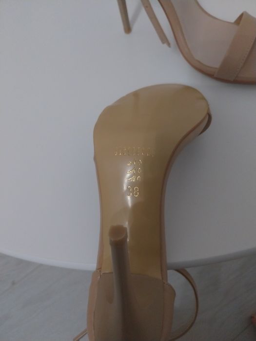 Sandale  Shoeberry