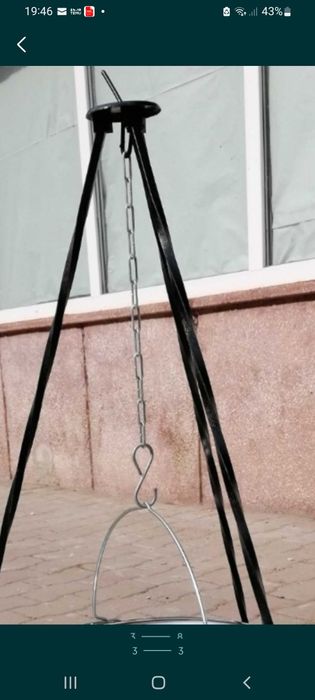 Trepied/ suport ceaun din fier forjat 1 m x 8 mm