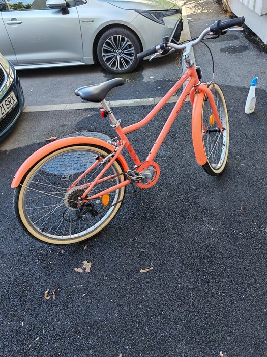 Bicicleta 6-8 ani