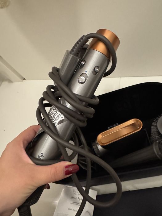 Dyson airwrap multistyler