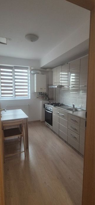 Inchiriez apartament 2 canere
