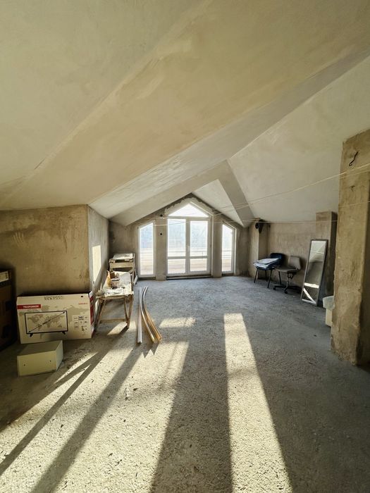 Продава се Тристаен апартамент в Стара Загора, Център - 120 кв.м за 1042 €/кв.м - Снимка #4