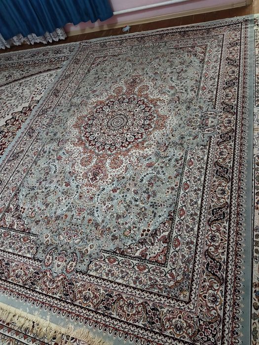 Кілемдер сатылады