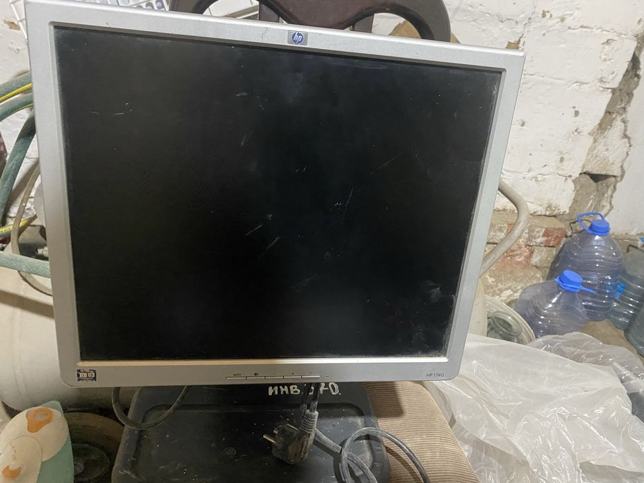 Монитор HP.