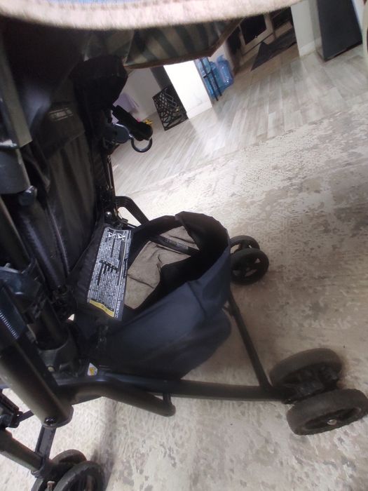 Коляска для детей до трёх лет