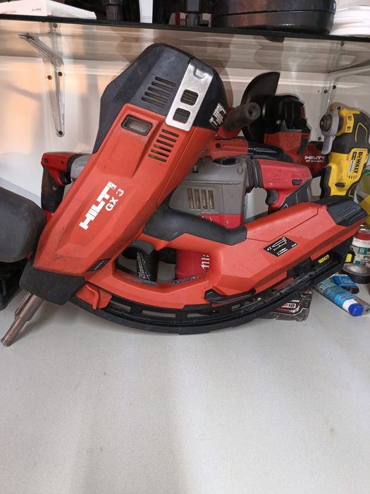 Pistol cuie hilti bx3 și gx130,siw 6 ,expandor milwaukee 12 v, și 18 v
