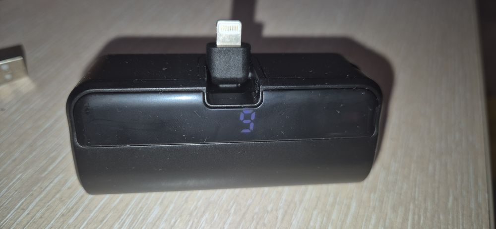 Преносима батерия за iPhone 50000mAh