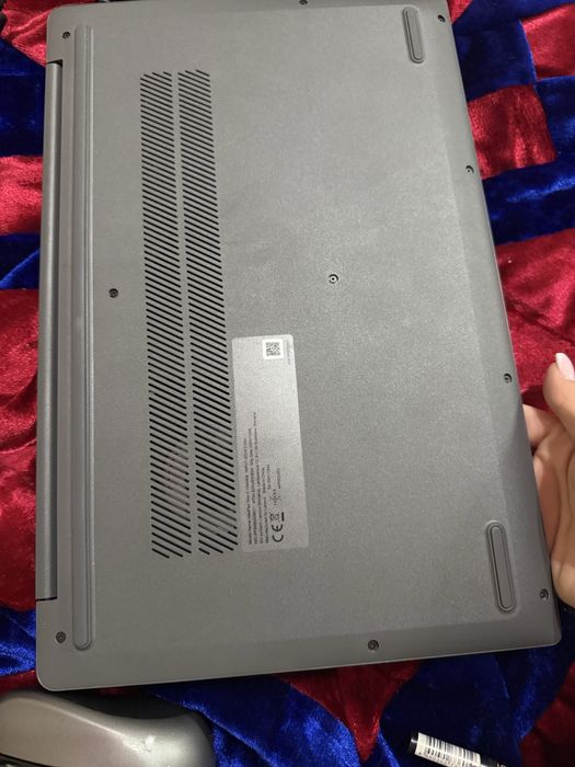 Lenovo Ideapad Slim 3
