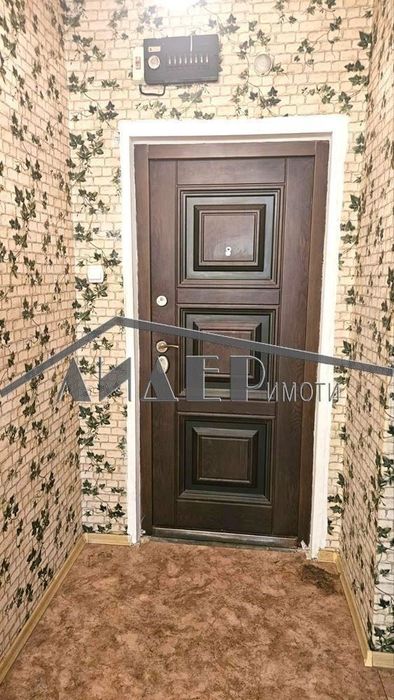 2-стаен до ц. "Св. Иван Рилски" в кв. Кършияка
