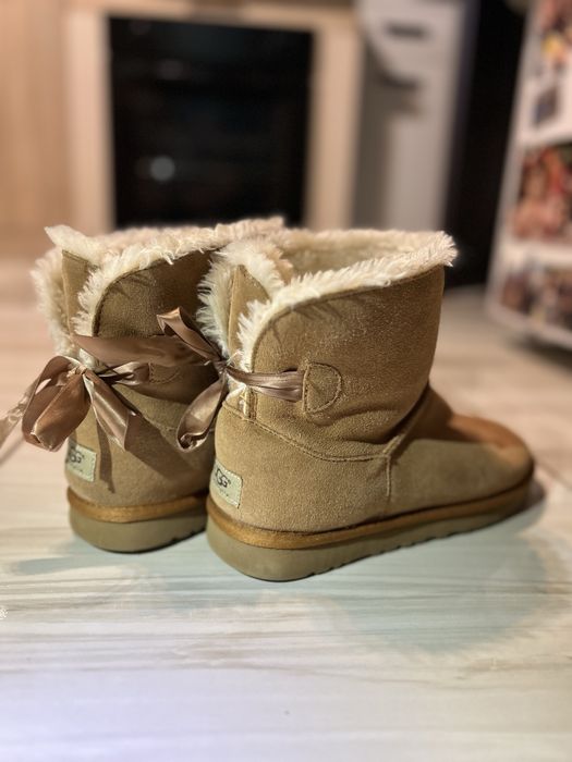 UGG Mini Bailey Bow - Australia