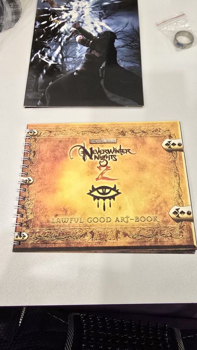 Neverwinter Nights 2 Lawful Good Collector's Edition PC