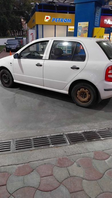 Mașină foarte  fiabilă SKODA FABIA