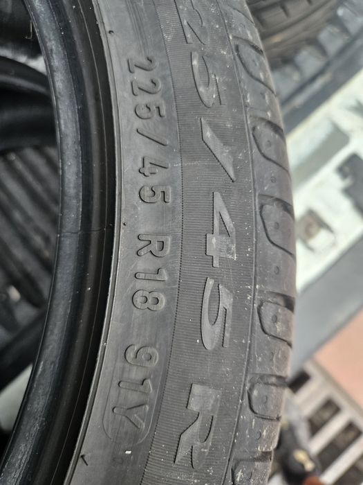 Гуми 225/45/18 2броя