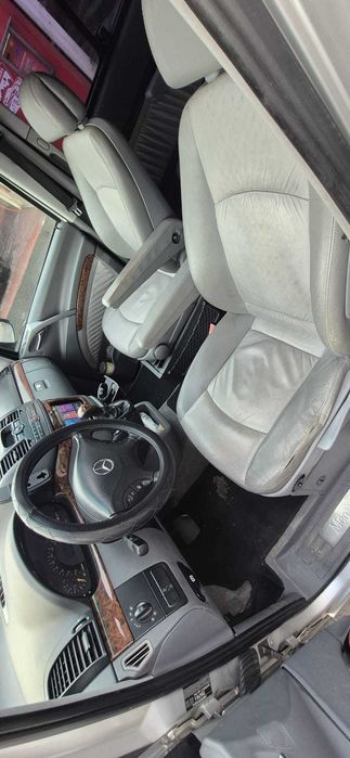 Mercedes-Benz V-Class 2006 diesel, 5.604 € — imagine 5